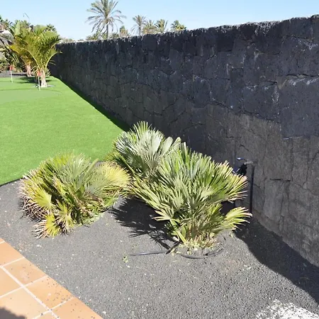 Esmeralda Villa